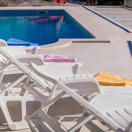 Emil 3442 3* Lokva Rogoznica