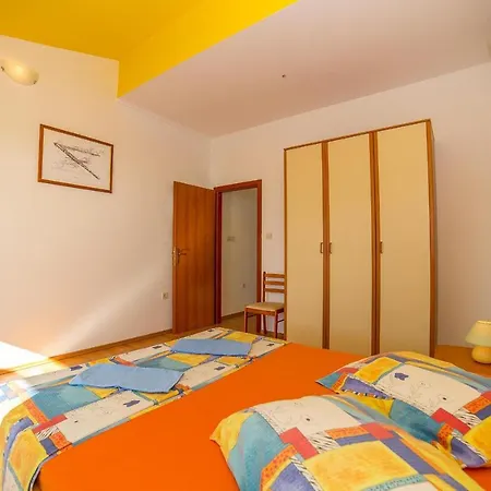 Emil 3* Lokva Rogoznica