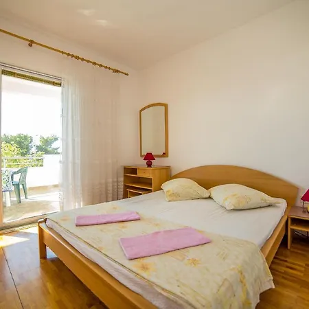 Emil 3442 Gostinjska kuća